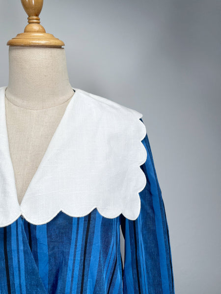 { Rare find } Midge | Vintage 1970s Royal blue Leslie Fay dress with Big scalloped collar