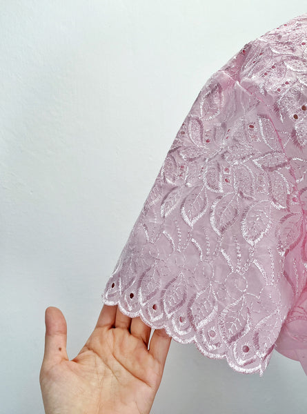 { Rare find } | Jane Eyre | Vintage 1970s1980s lace dress in pink with scallop trims