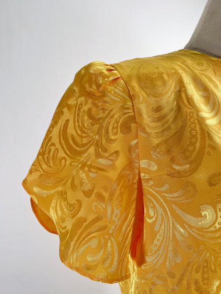 Must-have | Florence | Vintage 1960s 1970s embossed Royal Yellow satin like dress with Tulip sleeves
