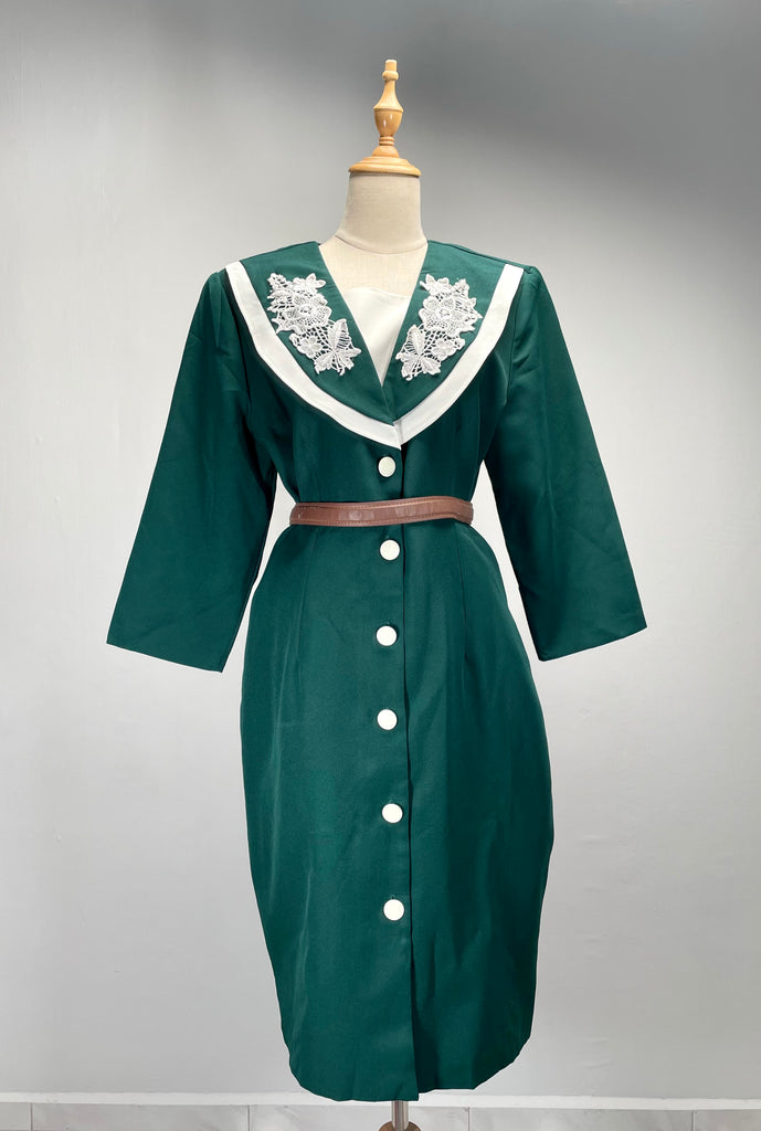 Emmy | Vintage 1980s power suit Forest green dress with Lace lapels Happy Laundry Day Vintage Emmy | Vintage 1980s power suit Forest green dress with Lace lapels Happy Laundry Day Vintage
