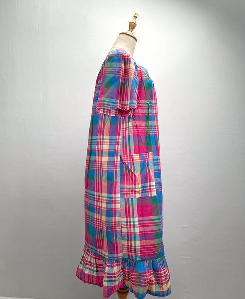 Happy | Vintage 1980s madras checks Dress with ruffles and flared tulip sleeves