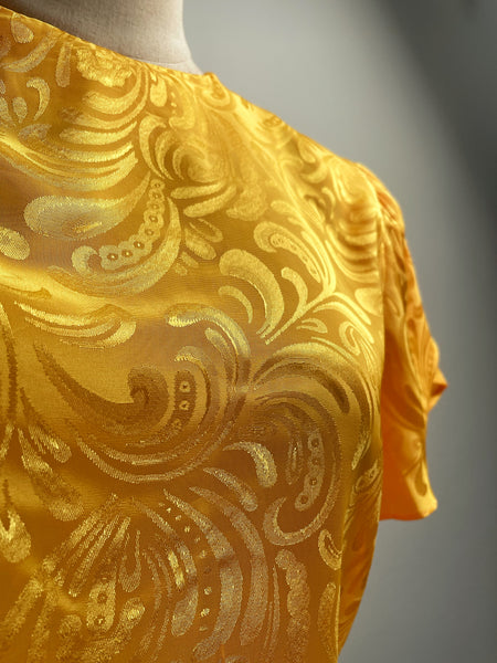 Must-have | Florence | Vintage 1960s 1970s embossed Royal Yellow satin like dress with Tulip sleeves
