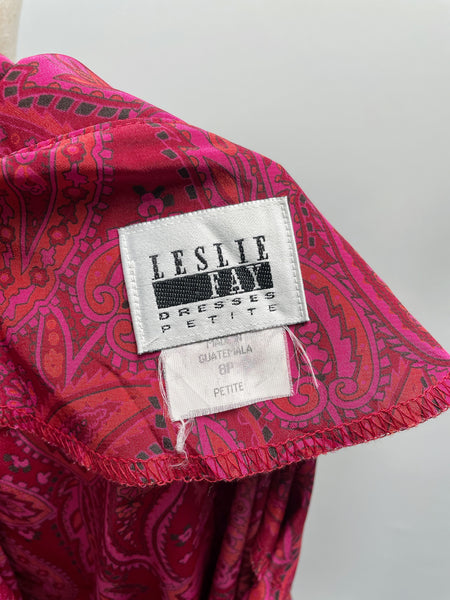 Must-have | Peyton | Vintage 1980s paisley pink red and orange jacket lapel dress | size S - M