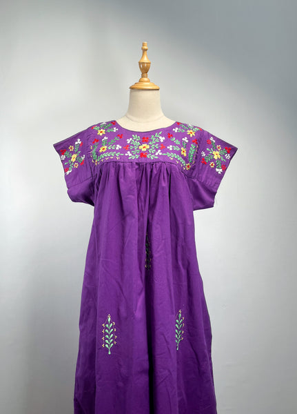 { Rare find } Perry | Vintage 1960s embroidered kaftan in Royal purple