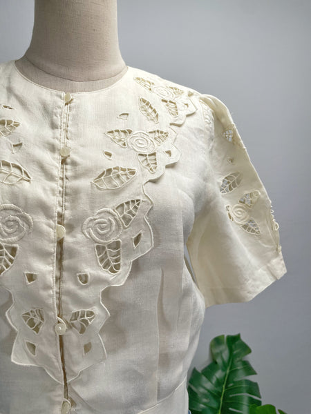 Vintage 60s Yellow rose embroidered cutout puff sleeve blouse