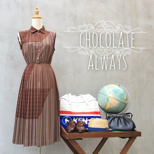 Chocolates Always | Vintage 1970s polka dot Zorro accordion pleats dress