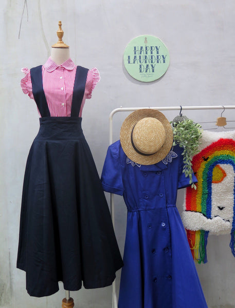 Preppy Heppy | Vintage 1960s 1970s Deep navy blue Pinafore skirt Dress with Removable straps