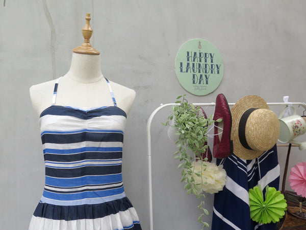 Blue Kite | Vintage 1980s 1990s Striped Blue Nautical strapless Summer Dress