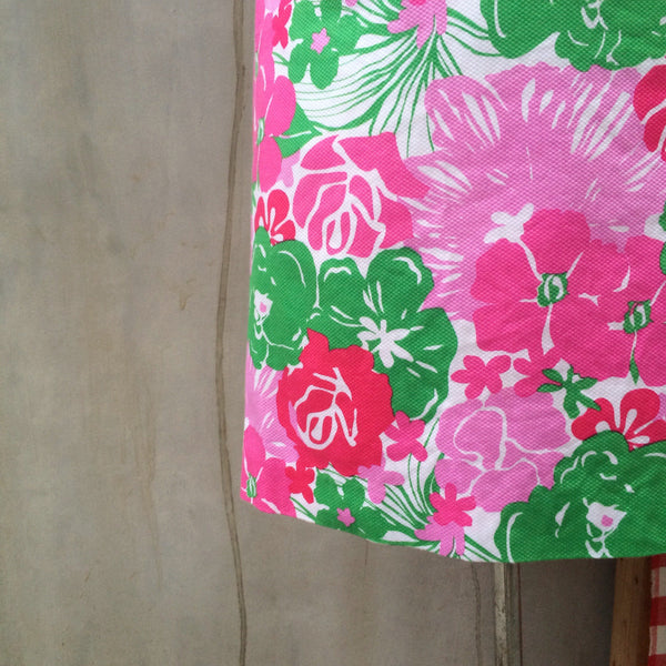 SALE! | Neon Party | Vintage 1980s 1990s pink green Hawaiian floral print Shift Dress