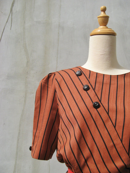 Roarin' 80s | Vintage 80s does 50s Brown diagonal stripe dress
