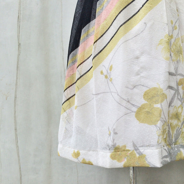 Prettiest Wallflower | Vintage 1950s Full skirt swing dress | Spring flowers and Geometric color block
