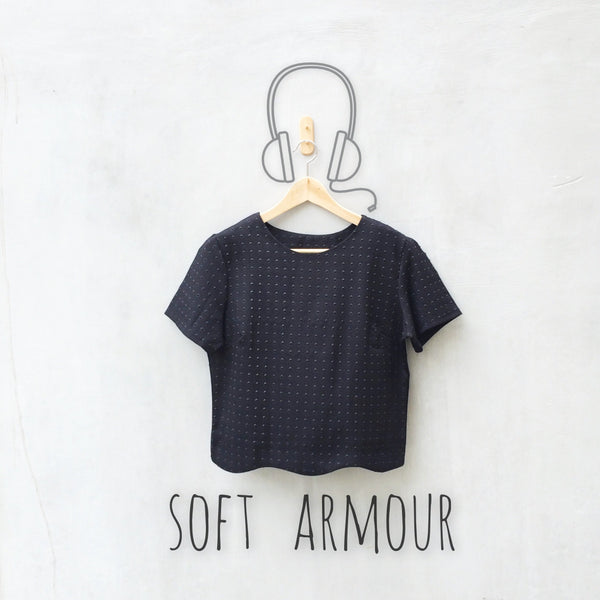 Soft Armour | Fresh Find - Modern studded textured scallop hem boxy Cropped Top