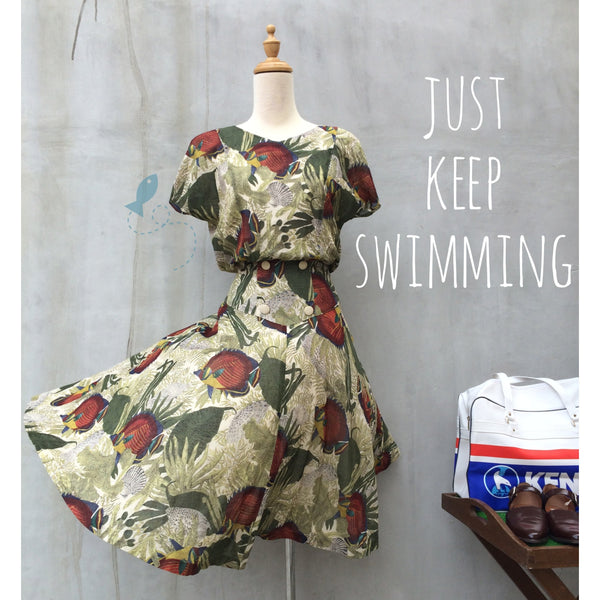 Just keep Swimming | 80s vintage tropical flirty summer dress
