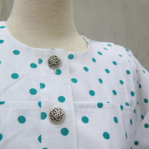 Mint pints | Vintage 1970s 1980s White dress with emerald green polka dots and Pockets