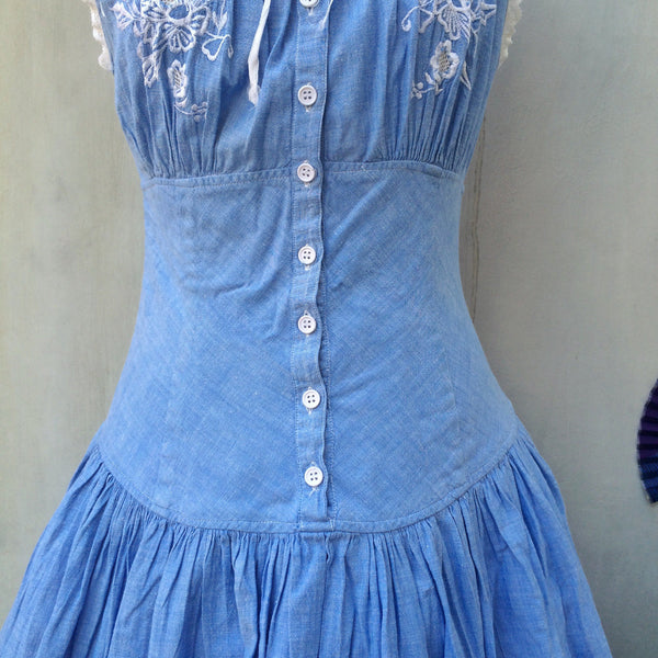 Blue bonnet | Vintage 1960s 1970s Hippie Little Prairie Country Western embroidered Dress