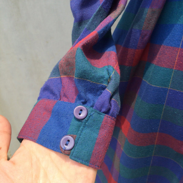 All Grown Up | Vintage 1970s 1980s plaid tartan Red Blue Green Schoolgirl inspired Fall dress with Pockets