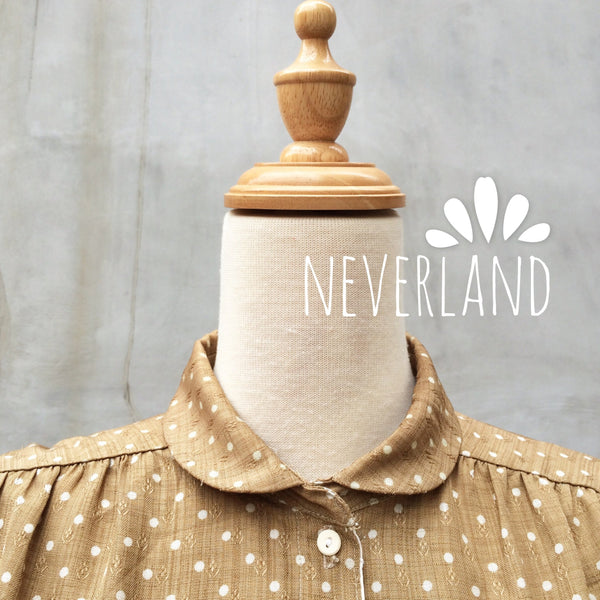 Neverland | Vintage 1960s peter pan Light tan polka dots Wheat print pleated dress