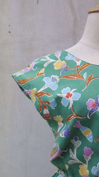 Trelis | Vintage 1980s-does-1950s fun flora leaf graphic novelty print Full-skirt dress