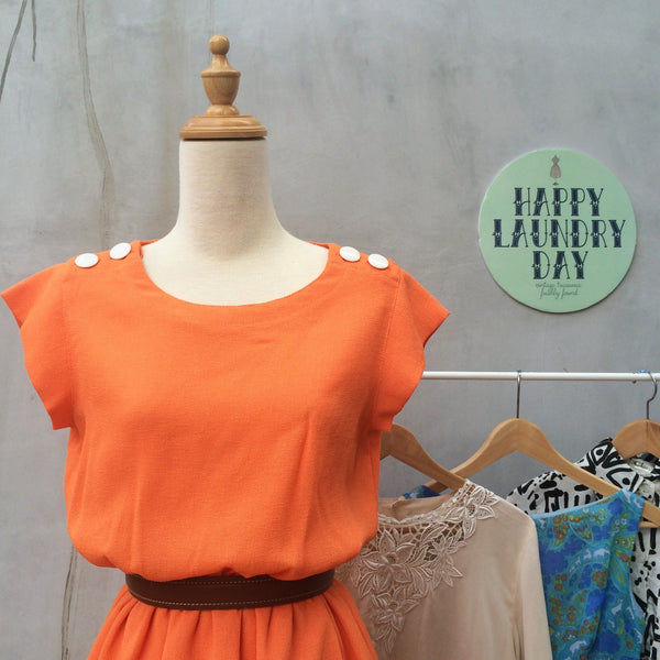 Mandarin Orange | Cute bright neon Orange 1980s vintage flirty dress
