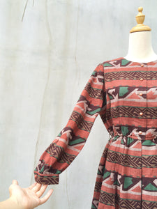 SALE | Aztec Attack | Vintage tribal ethnic aztec print Wool dress | Pleat front
