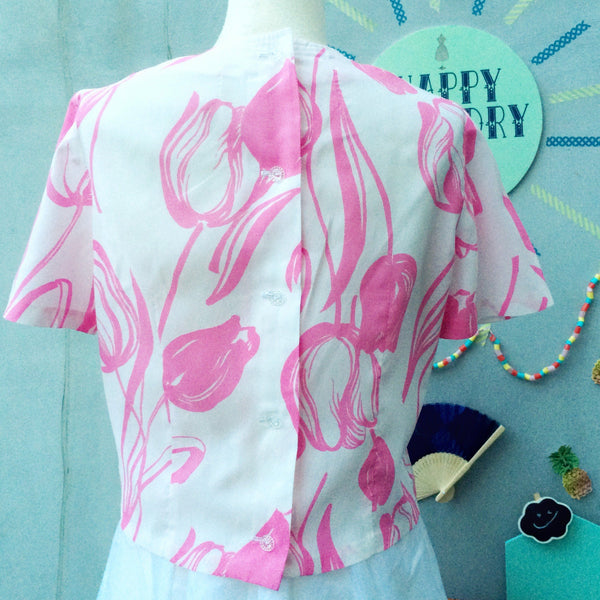 Pink Things | Vintage 1950s pink Tulip print Crop top with Cutest buttons ever