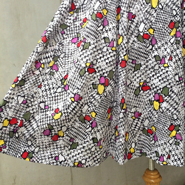 Irregular Hound | Vintage 1970s 1980s Mosaic polka dot print Houndstooth Dress