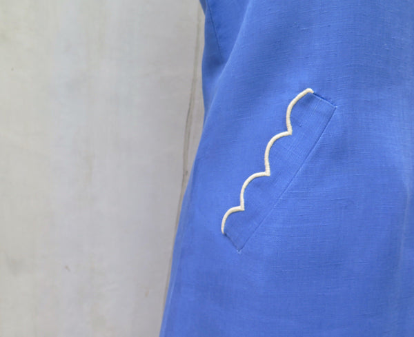 Air flow blue | Vintage 1950s 1960s scalloped edges Elegant shift dress