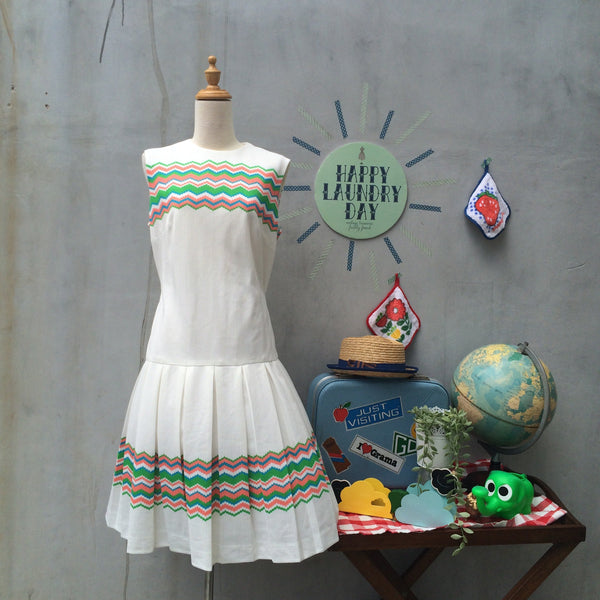 Tennis Luncheon | Vintage 1960s 1970s Stepford wives Club Luncheon sporty Chevron zig zag stripes White Drop Waist Dress
