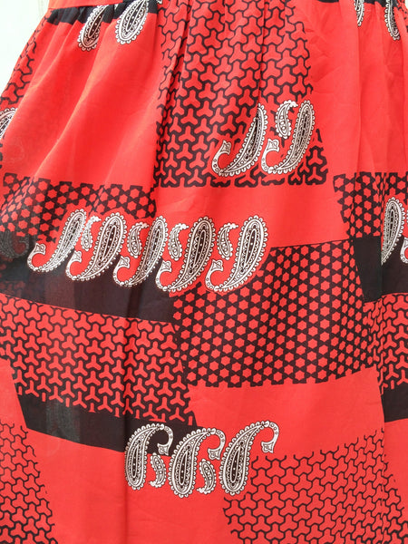 Smile Sally | Vintage 1980s Paisley & Honeycomb geometry red and black A-line Skirt