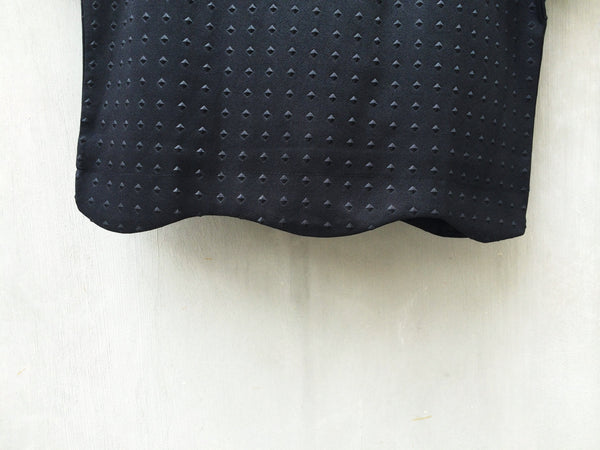 Soft Armour | Fresh Find - Modern studded textured scallop hem boxy Cropped Top