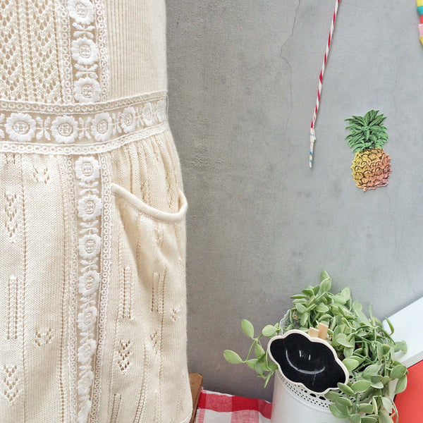 Knitting Hottie | Vintage 1960s crotchet cream knit sundress with POCKETS!