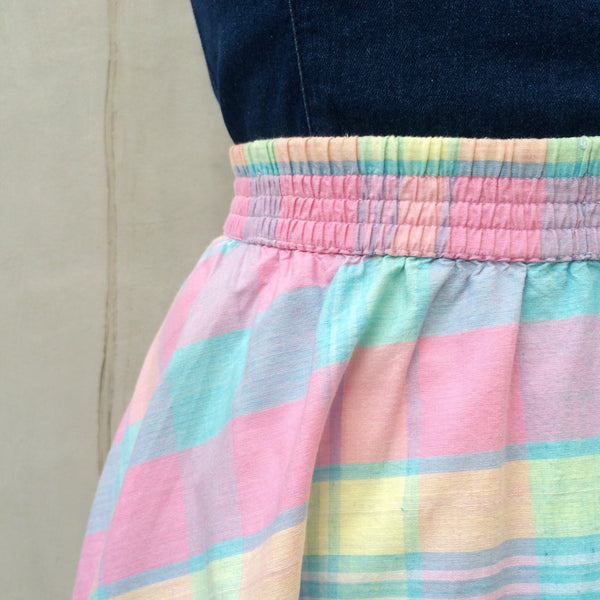 Swing Pink | Vintage 1980s Plaid checkered Circle skirt in Pinks & Yellows & Blues