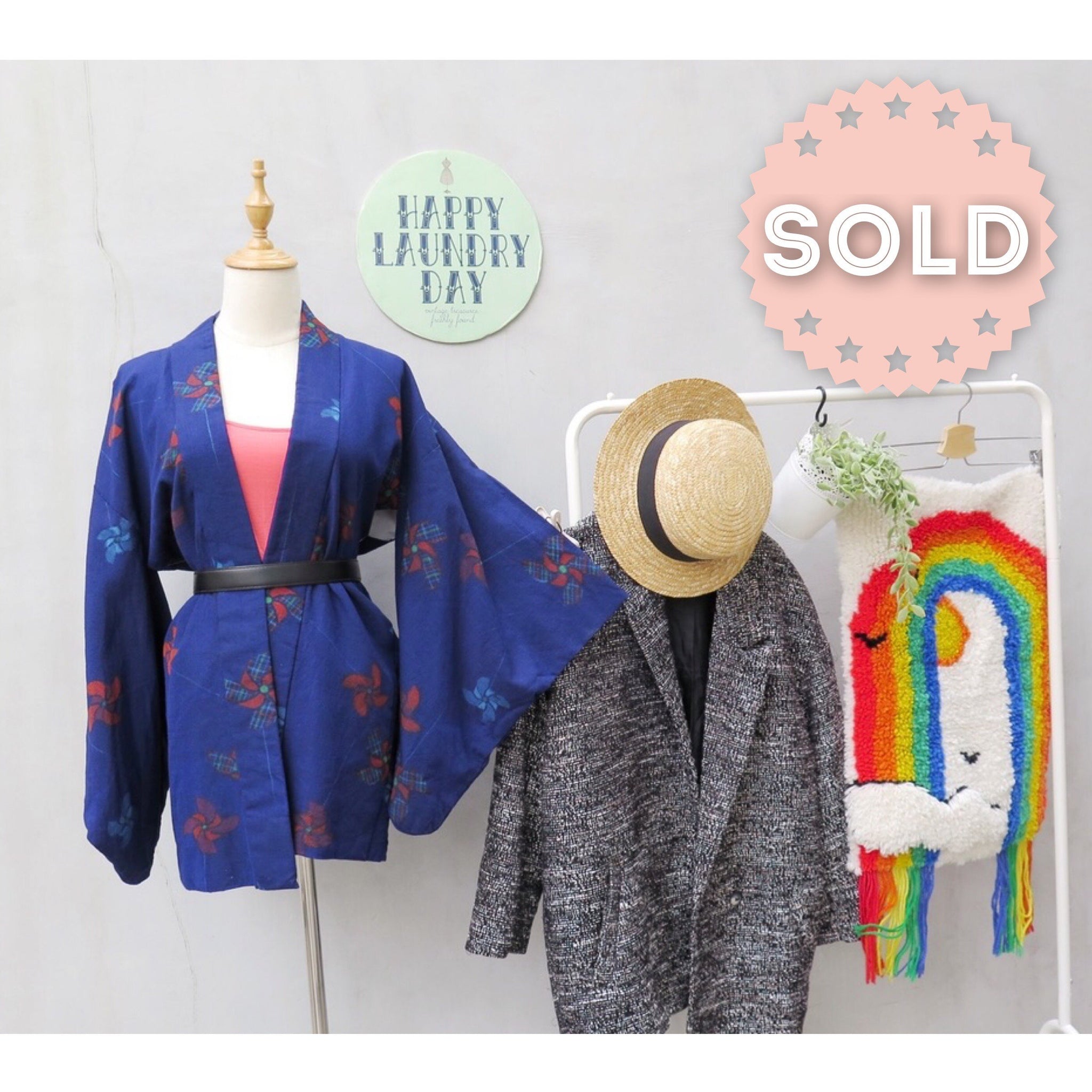 Spinning Pinwheels | Authentic Vintage 1960s 1970s lined Japanese Yutaka Kimono Jacket