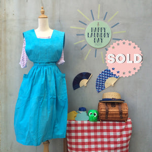 Homely Honey | Vintage 1980s-does-1950s convertible jumper dress