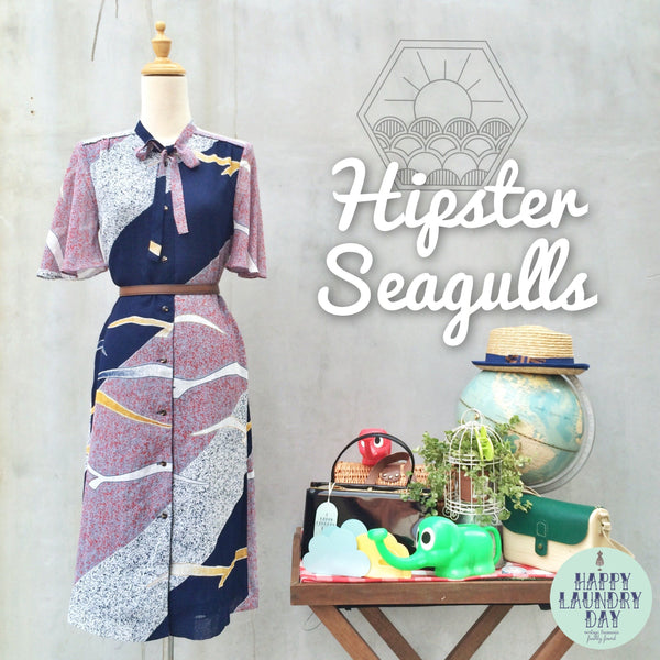 Hipster Seagulls | Vintaeg 1980s shirt dress with Nautical references Seagulls and a Dark Blue Sea| Versatile wear - jacket, dress or tunic!