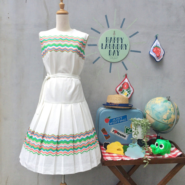 Tennis Luncheon | Vintage 1960s 1970s Stepford wives Club Luncheon sporty Chevron zig zag stripes White Drop Waist Dress