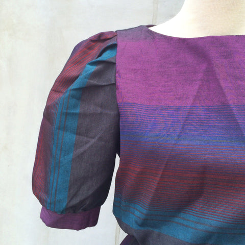 SALE! | Ombre hombre | Vintage 1970s 1980s hippie retro boho Ombre gradient Purple Blue Puff-sleeve dress