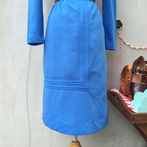 Pretty in Blue | Vintage Leslie Fay Petites Cornflower Blue  Long-sleeve dress with Cute spherical buttons