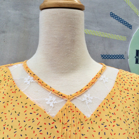 Sunshine Fireworks| Vintage 1940s 1950s Lace collar cutout Confetti polka dot print Yellow Day Dress