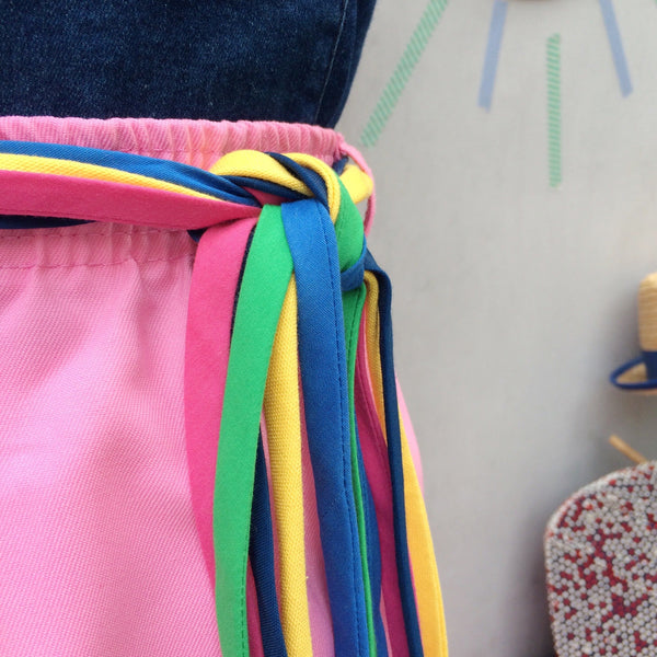 Pink as day | Vintage 1960s 1970s Pink A-line skirt with Rainbow stripe belt