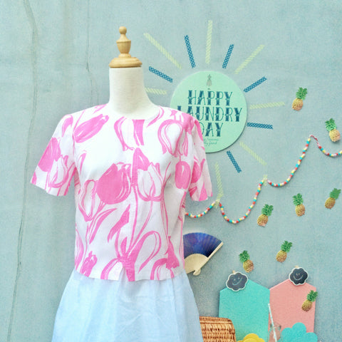 Pink Things | Vintage 1950s pink Tulip print Crop top with Cutest buttons ever