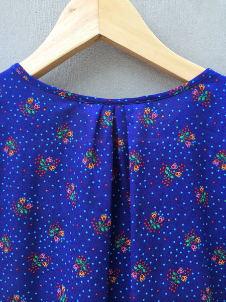 Floral Days | Retro 70s Small floral print Indigo blue Ruffle front Tunic Dress