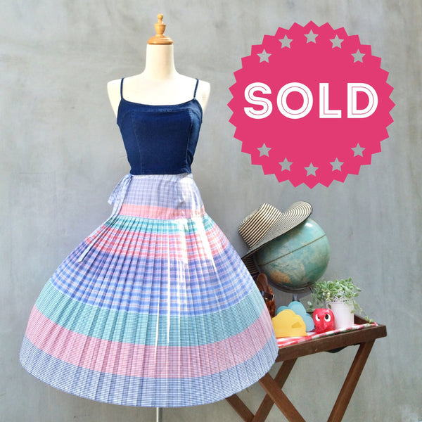 Party in the Sky | Vintage 1970s Rainbow pastel stripes Pleated Wrap Skirt