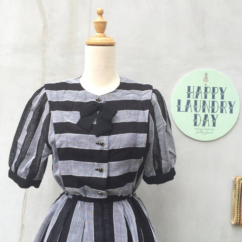 Little Bow-peep | Vintage 1950s vertical stripe Day dress with Black bow-brooch