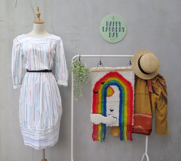 Long Summer Days | Vintage 1970s 1980s Multi-colored vertical stripes White 3/4-sleeve casual day dress