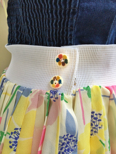 Romance de fleurs | Vintage 80s pastel floral skirt