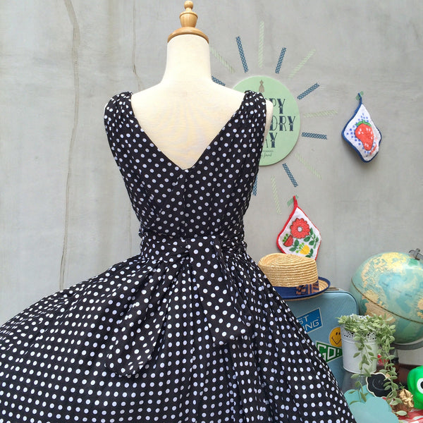 Dotting Hill | Vintage 1980s-does-1950s Black and white polka dot Swing Circle Skirt Dress with Matching Waistband
