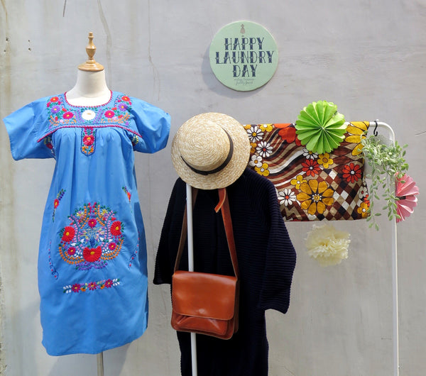 Vintage 1960s 1970s floral mexican Oxacan hand-embroidered caftan midi hippie bohemian dress | Sky Blossoms |