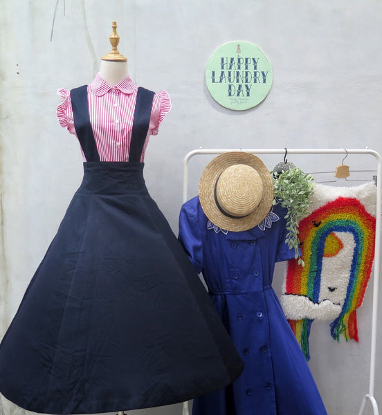 Preppy Heppy | Vintage 1960s 1970s Deep navy blue Pinafore skirt Dress with Removable straps