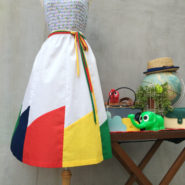 Primary Crayons | Vintage 1970s 1980s colour block Blue Yellow Red Green geometric White Summer Skirt